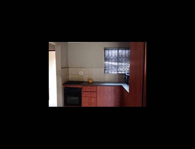 2 BEDROOM HOUSE FOR SALE IN HEATHERVIEW